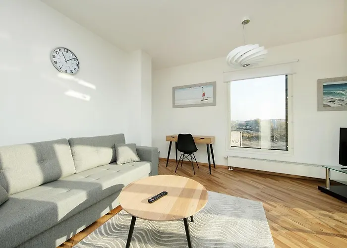 Cozy Lootsi Residence With Sauna And Balcony - Tallinn City Centre