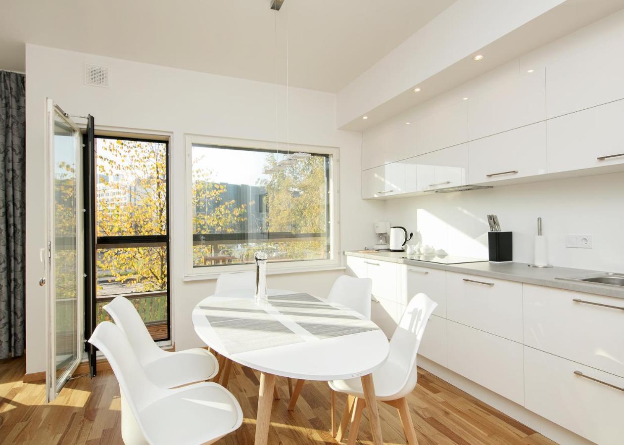 Cozy Lootsi With Sauna And Balcony - Centre Huoneisto *